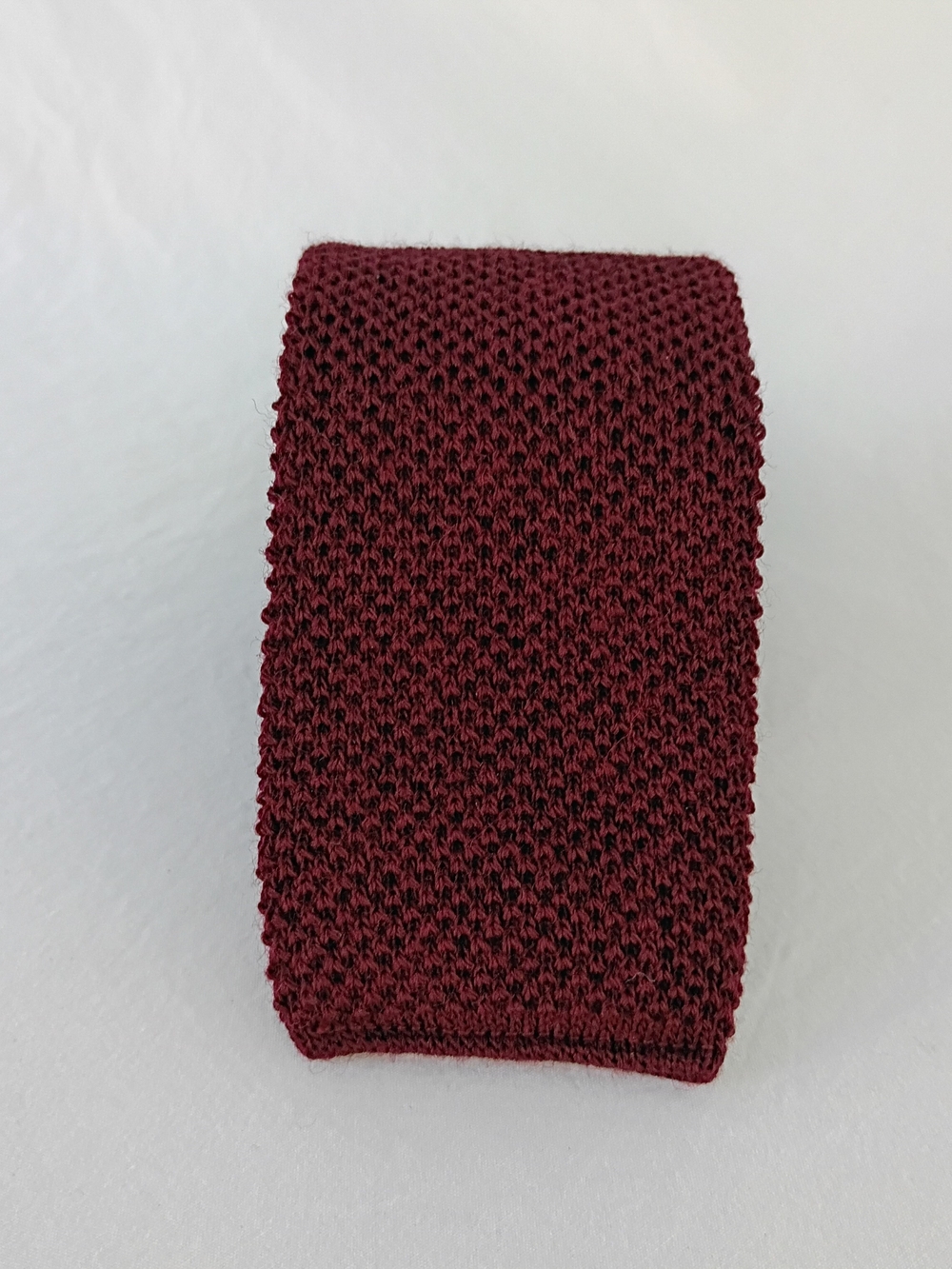 Vintage Private Club Wool Tie Square End Burgundy Knit Skinny Made In USA